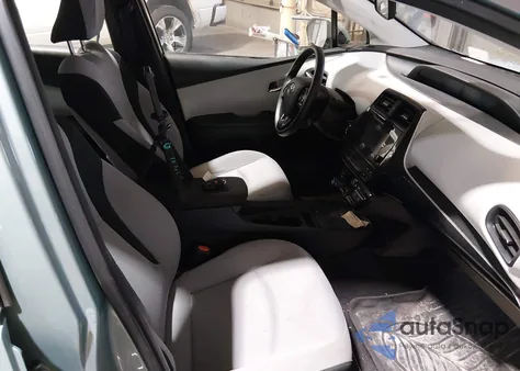 2019 Toyota Prius Le z USA, uszkodzony, nr VIN JTDL9RFUXK3003829